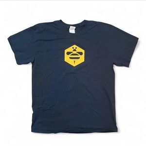 Honey Bee Honey Comb Hexagon T-Shirt Men’s Size L